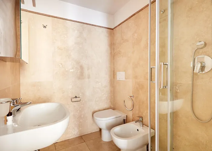 Montevecchio Boutique Daire Roma