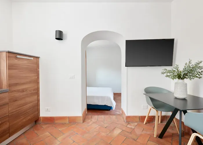 Montevecchio Boutique Roma